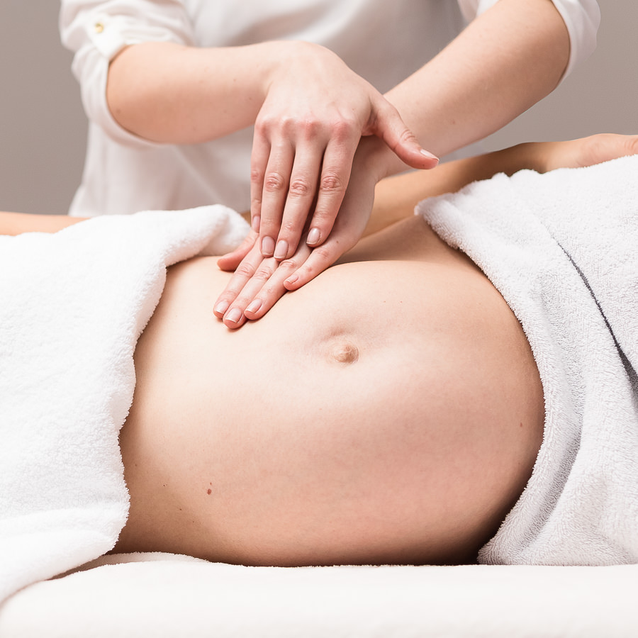 Babybauch Balance-Massage